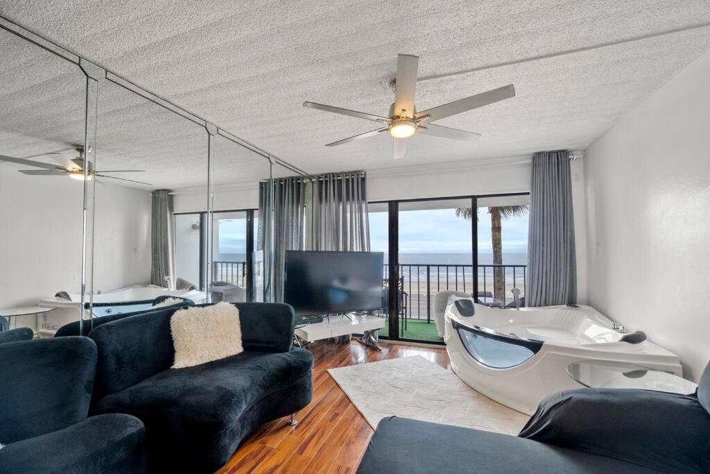 Bello Condominio Con Vista Al Mar, Jacuzzi Interno ガルベストン エクステリア 写真